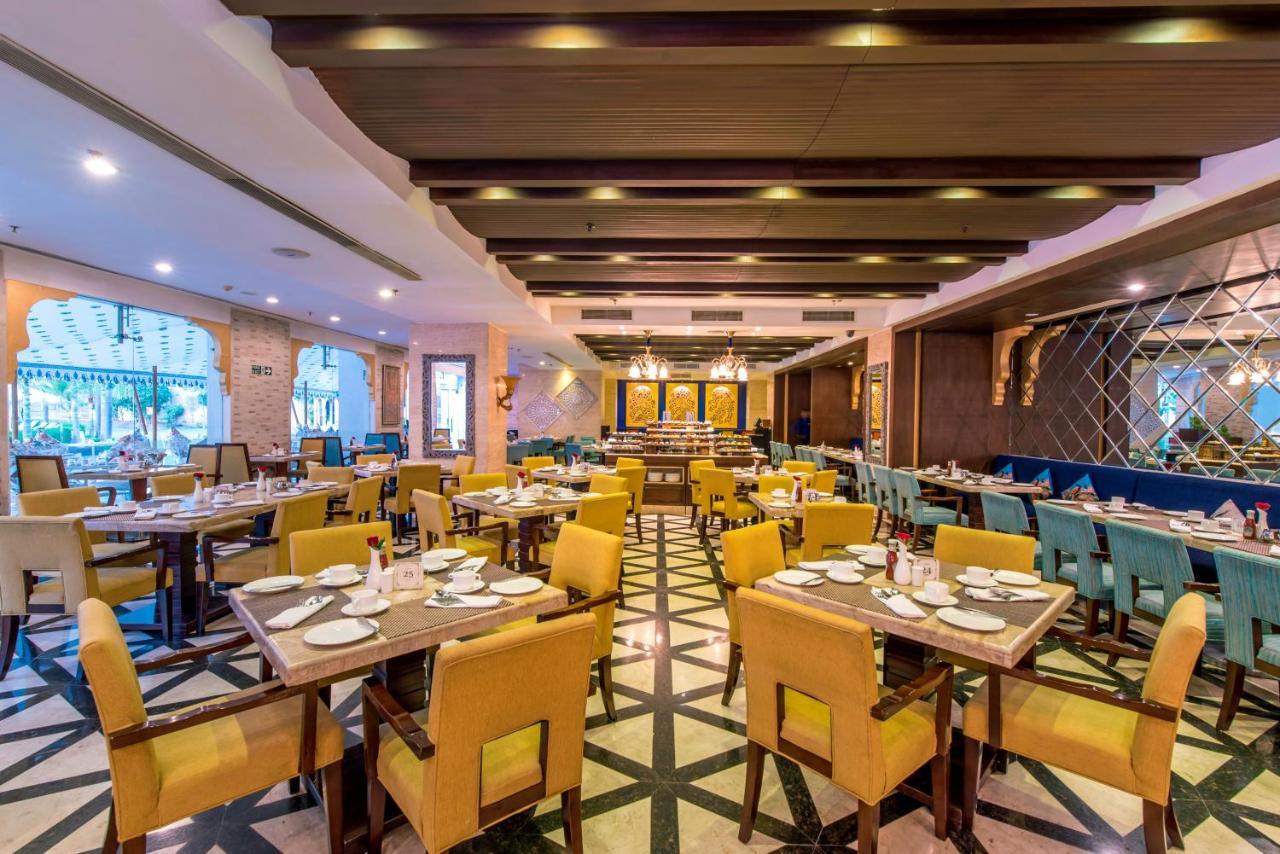 Radisson Blu Udaipur Palace Resort & Spa Exteriér fotografie